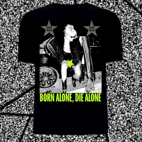 Image of PAPARAZZI tee GREEN