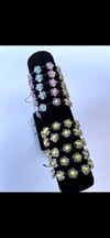 Daisy beaded bracelets 