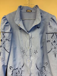 Image 3 of Blue puff sleeve (L)