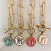 ZÉLIE LOVE | Collier maille trombone acier inoxydable & médaille LOVE 8 couleurs