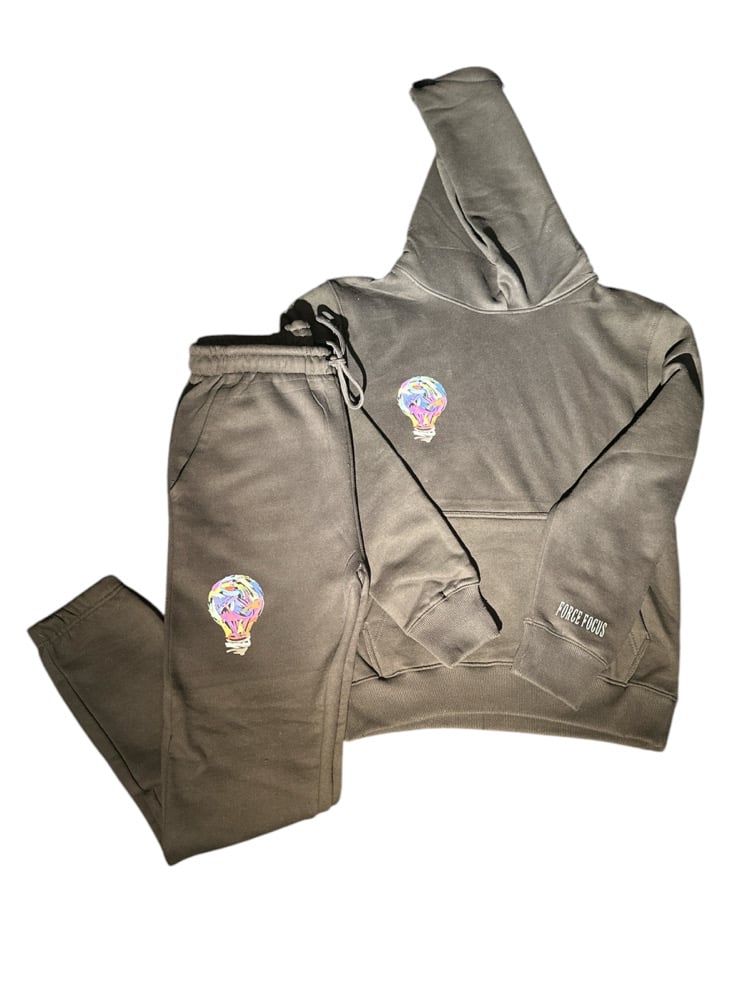 BLACK STAPLE SWEATSUITS