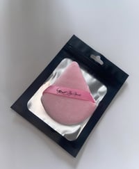 Glam by Aariah Powder Puff