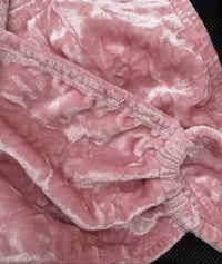 Image 3 of Blush Breeze