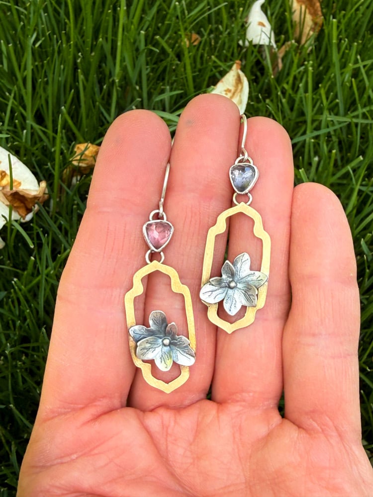 Image of Stargazer Hydrangea Spring Bloom Mismatch Earrings