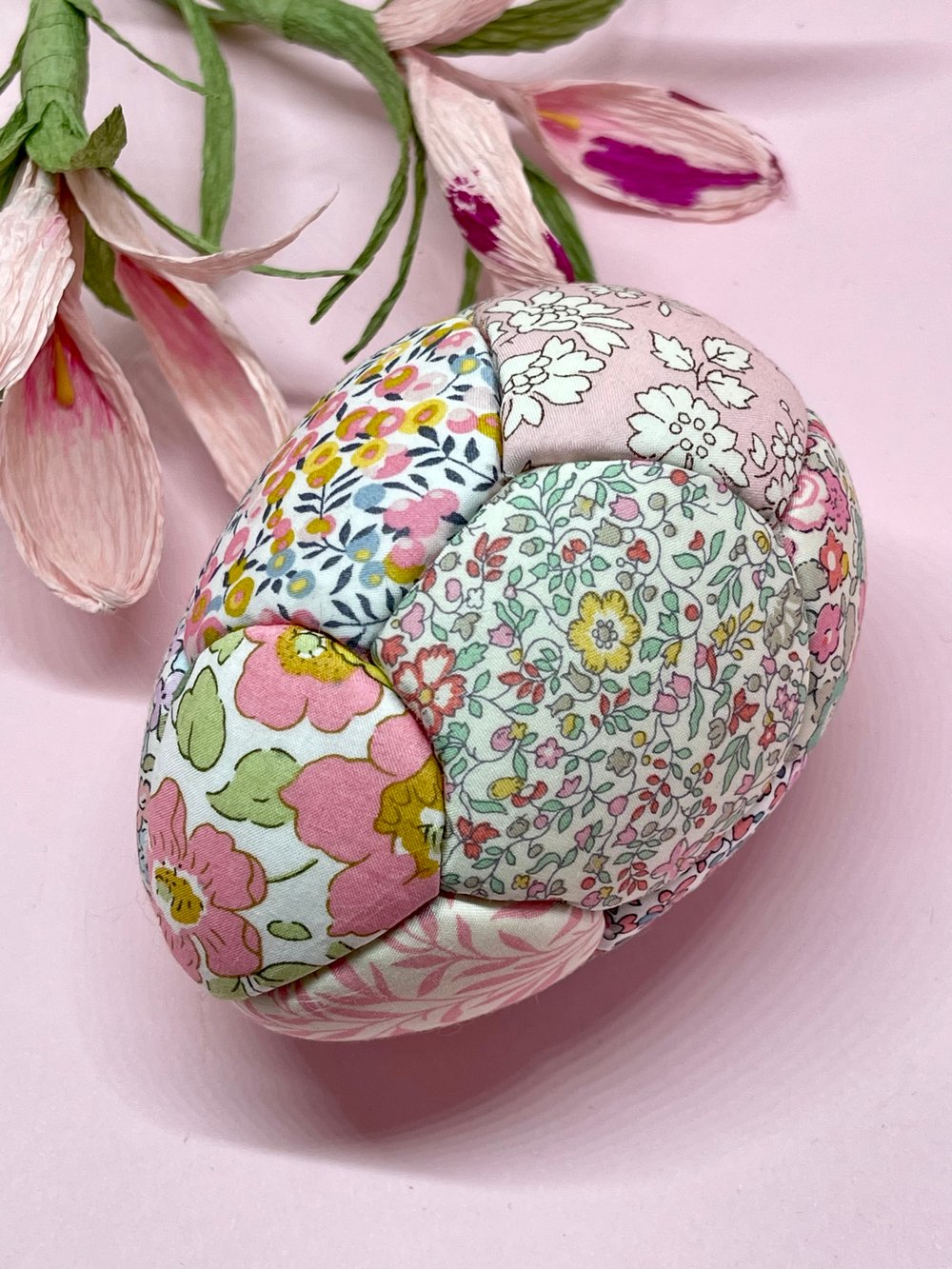 Image of Påskeæg "Patchwork" Rosa