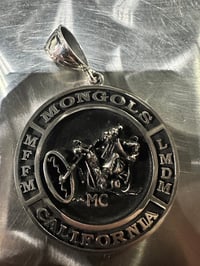 MONGOLS  CALIFORNIA MFFM LMDM  SO CAL ROUND PENDANT