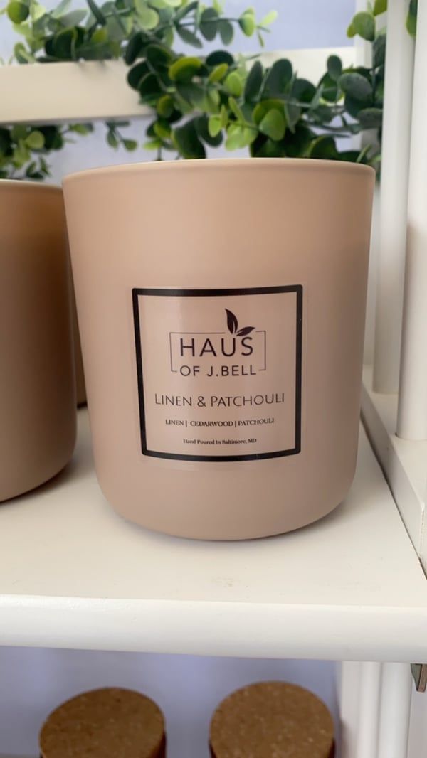 Image of Linen & Patchouli Candle 