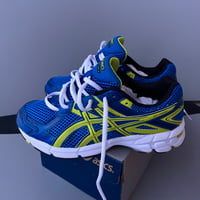 Image 1 of size: us6B uk5 eu39 cm24.5