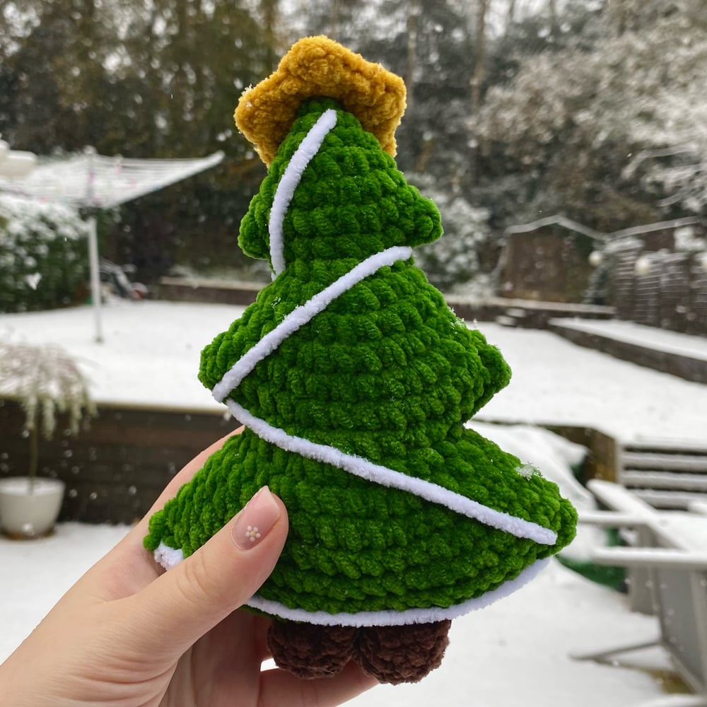 Image of Crochet Christmas Tree 