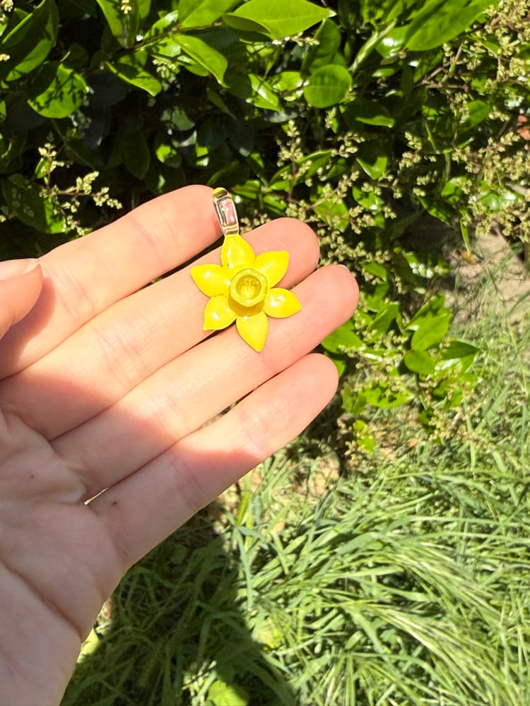 Image of Daffodil Pendants