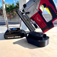 Image 2 of Milwaukee M18 Adapter To Makita LXT 18v Battery
