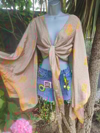 Image 2 of Stevie sari top - Beige yellows 6-12 uk