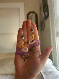Image 5 of nonbinary snakes 