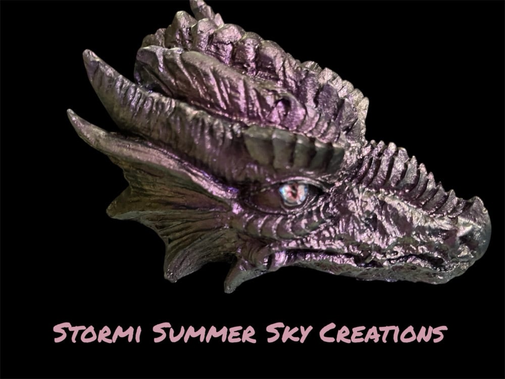 Image of Large Dragon Head