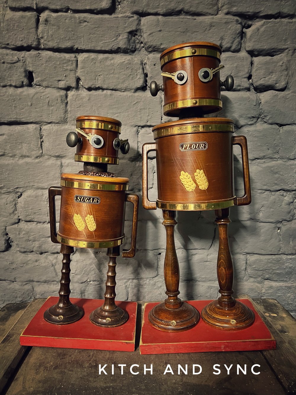 Image of Kitch and Sync