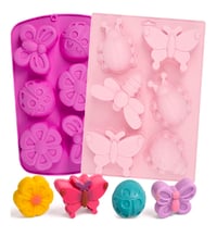 Image 4 of LIPZZZZZ bath bombs