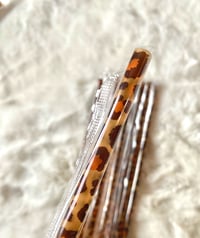 Leopard Straw