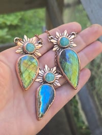 Image 5 of Electroformed labradorite sunflower necklace 03