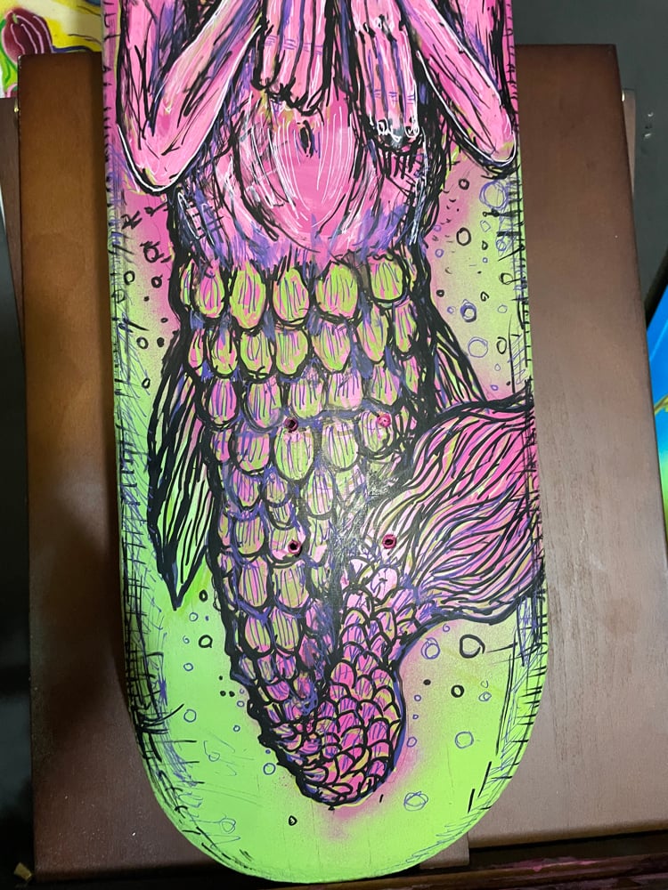 Fiji mermaid skateboard 