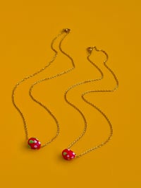 Image 5 of GLASS STRAWBERRY BEAD NECKLACE 