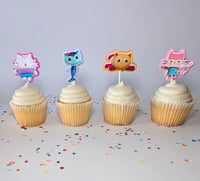 Image 2 of Gabby's dollhouse cupcake toppers sets de 12 y 24