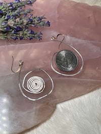 Image 4 of Spiral 2 earring 