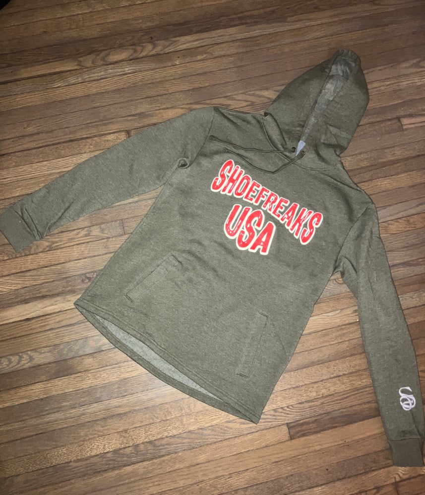 Image of BIG CHEST logo hoodie (Heather olive) 