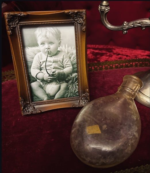 Image of Victorian Murder Bottle & Framed Print