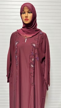 Image 4 of Heaven Flower Abaya. 