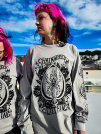 Image 1 of Live to win