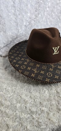 Image 3 of Brown classic Fedora hat