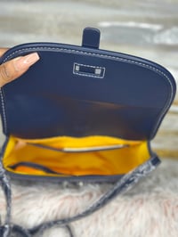 Image 2 of GY Crossbody Bag (2 color options)