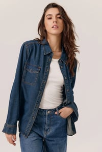 Image 1 of Camisa Debora