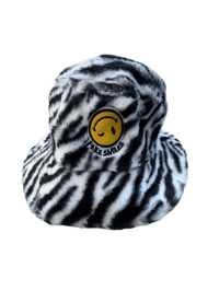 Zebra stripe fuzzy bucket hat 