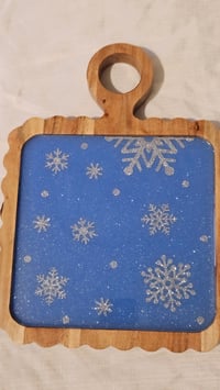 Image 2 of snowflake charcuterie board