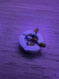 Image 4 of miniature ashtray with 5 burned cigarette butts 1:12 scale