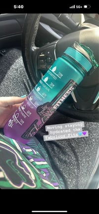 Image 3 of Water Bottles To Motivate 