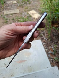 Image 2 of Swayback wharncliffe slipjoint, crimson scales