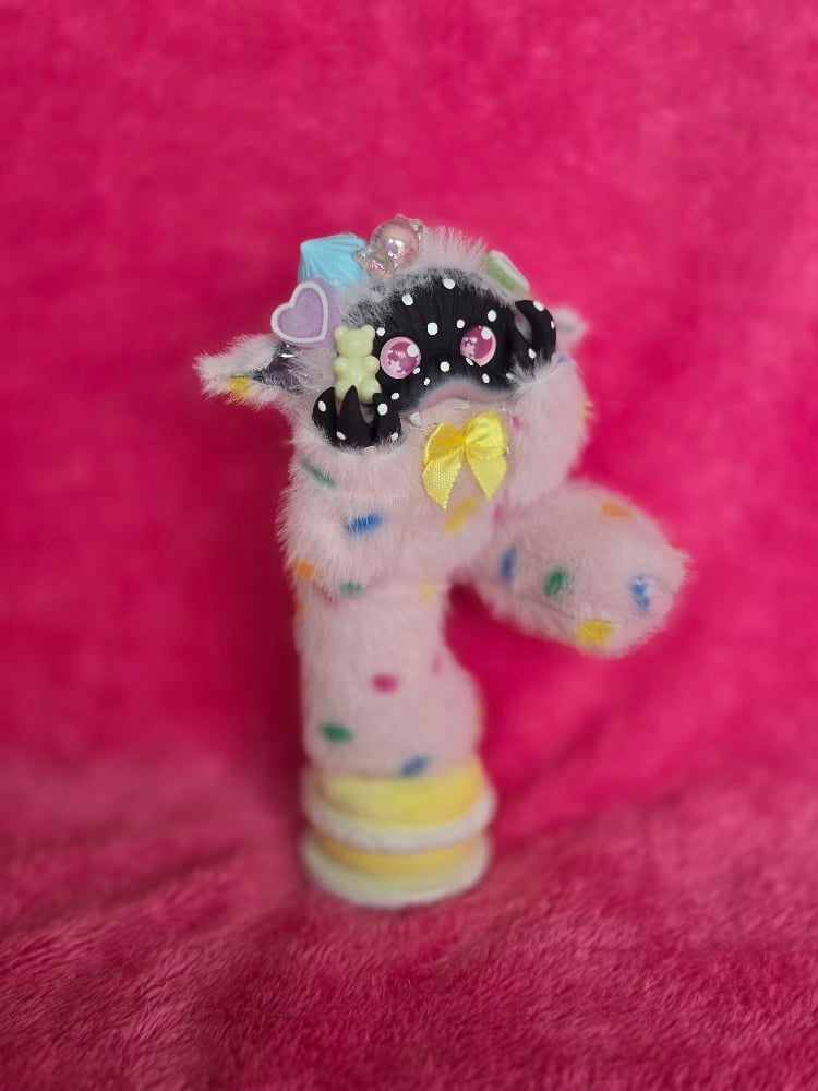 Image of Yellow Macaron