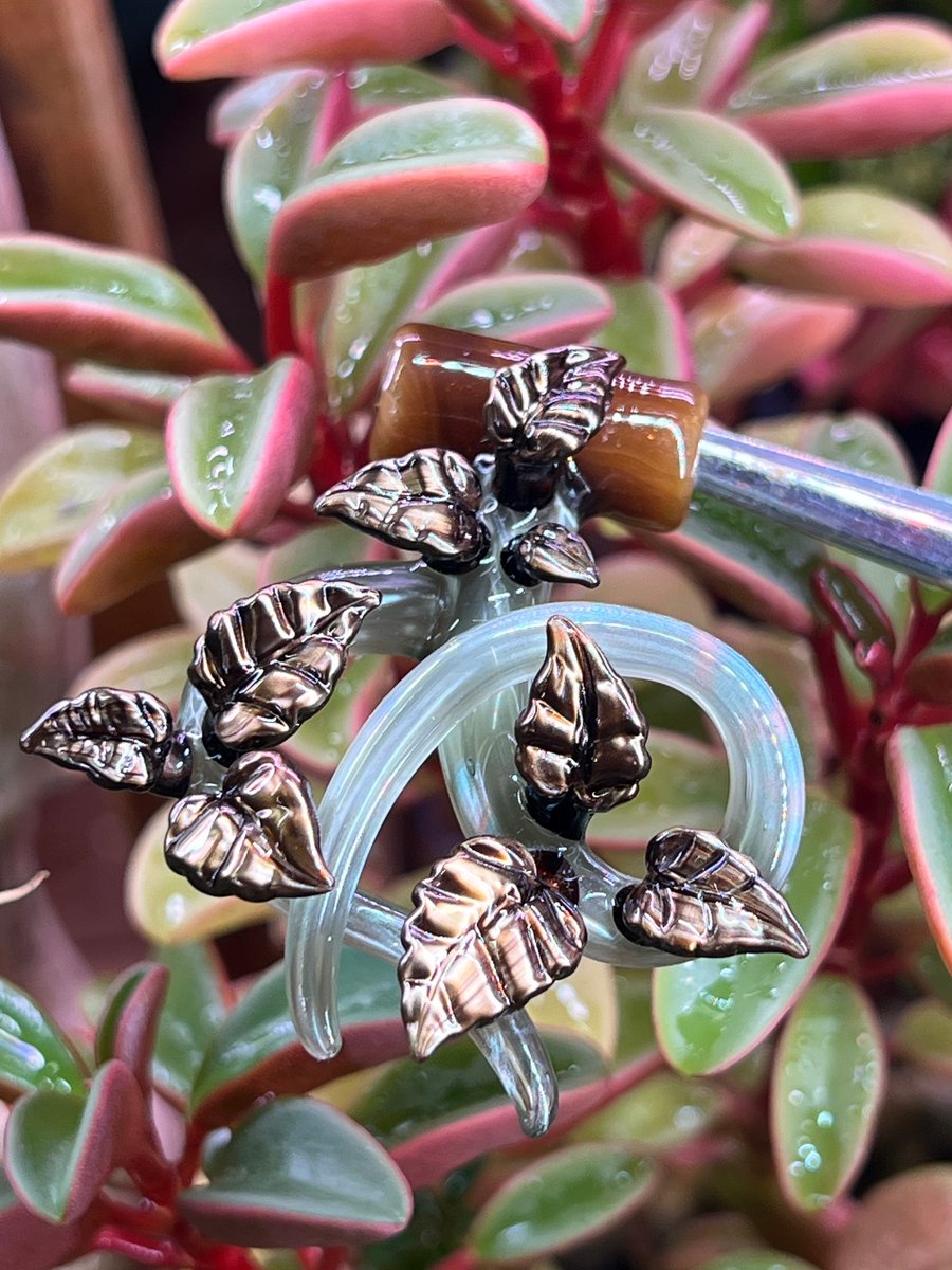 Image of Metallic Trifoliate Leaf Pendant