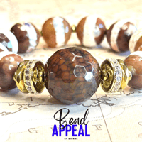 Image 3 of Mauve By Tibetan