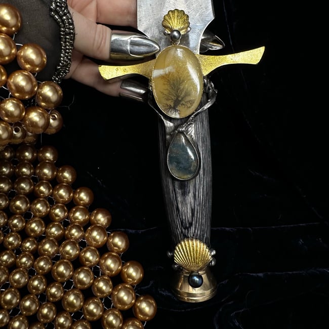 Siren Drop: The Golden Siren Blade