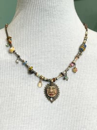 Image 4 of Waziri pendant necklace (Chl2)