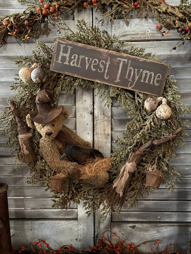 #12  Harvest Thyme Crow 