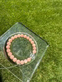 Image 6 of peach moonstone bracelet 橙月光手链+白阿赛