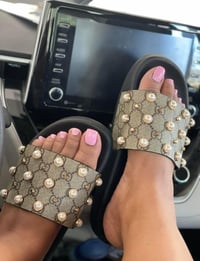 PEARLY SANDALS