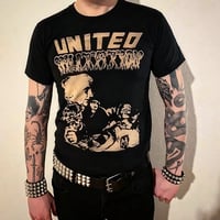 UM bleached shirt