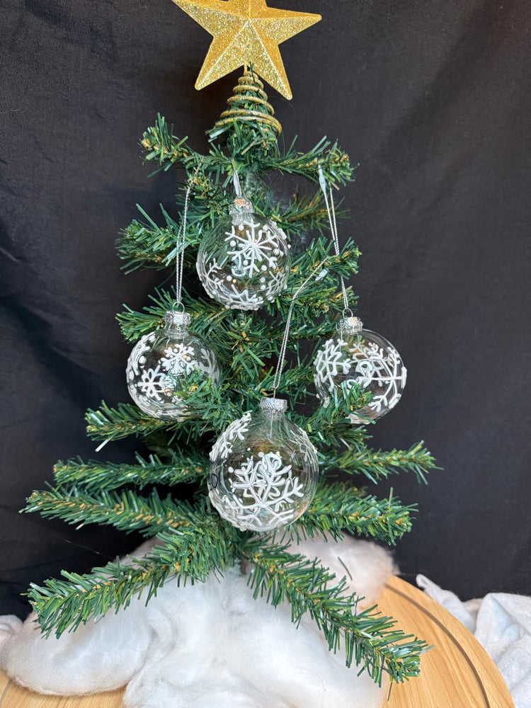 Image of Snowflake Baubles 