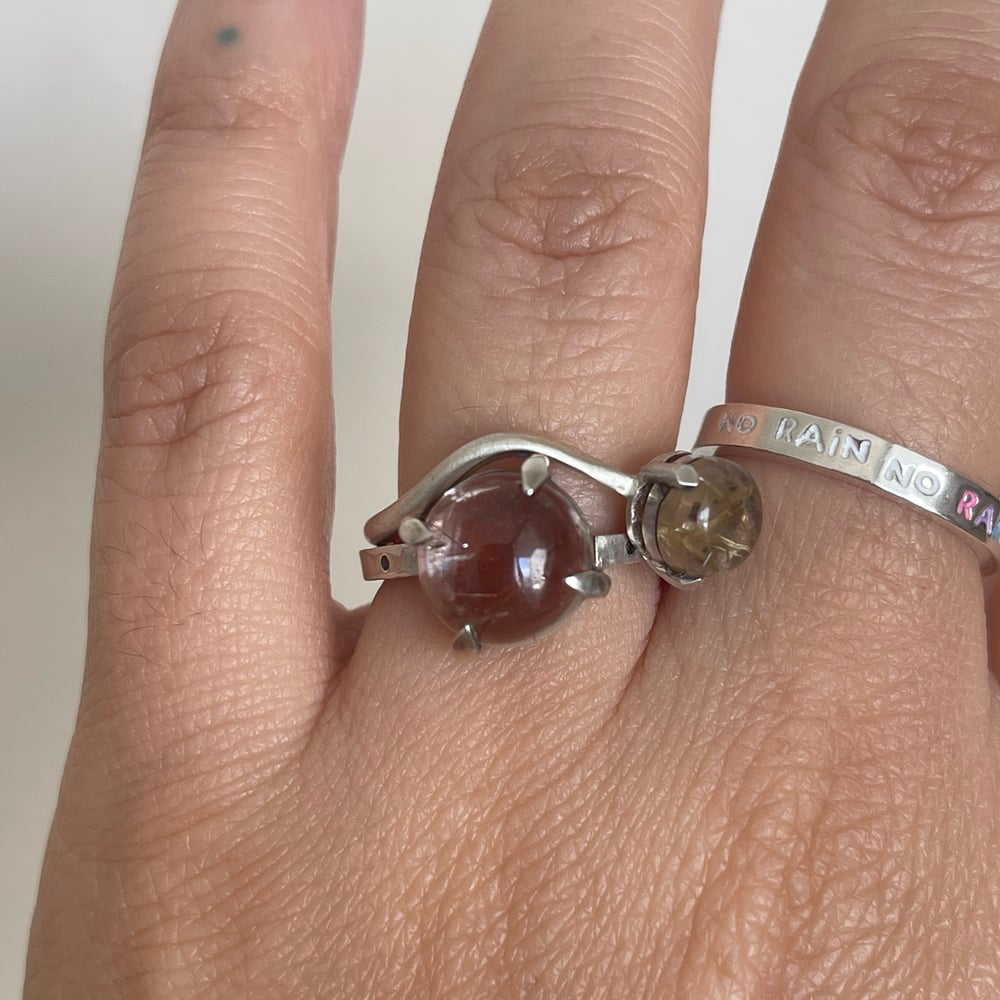 Image of Wave gemstone ring