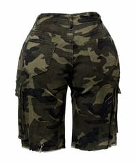 Image 3 of Camo Cargo Bermudas *Great Stretch*